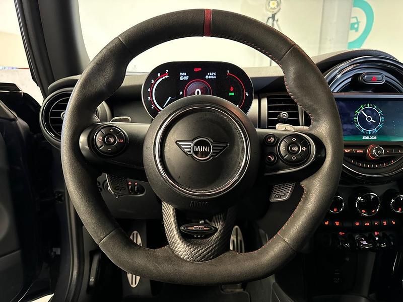 Usata Mini John Cooper Works Comfort 306 CV (225 kW) 2020 Nero Utilitaria