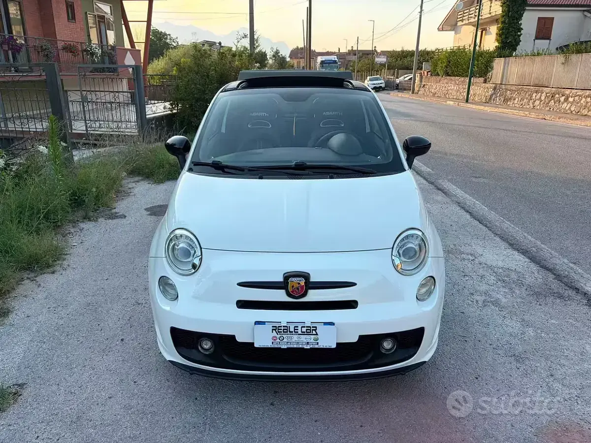 Usata Abarth 500C 140 CV (102 kW) 2011 Bianco Cabrio