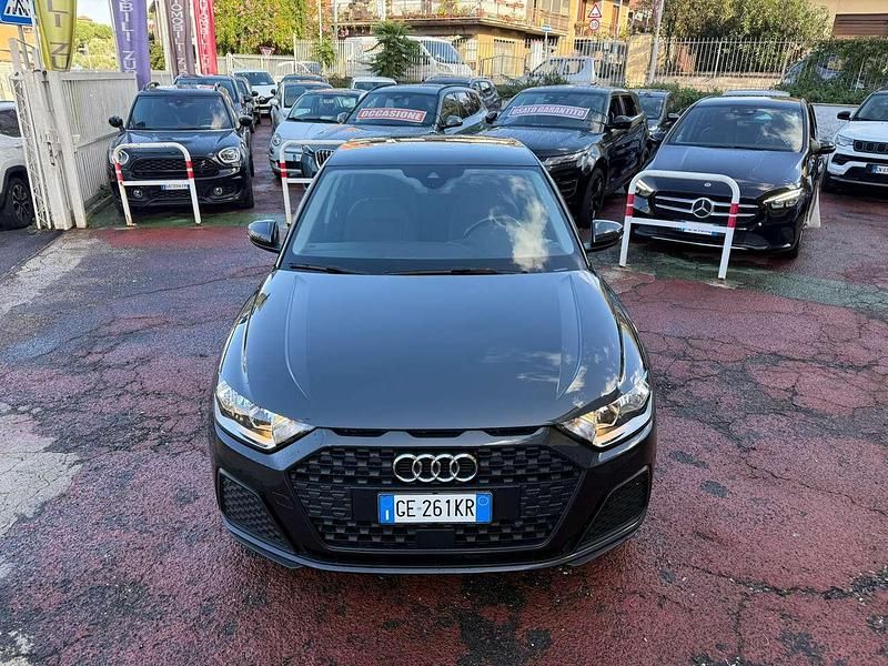 Usata Audi A1 Sportback Admired 110 CV (80 kW) 2021 Grigio Utilitaria