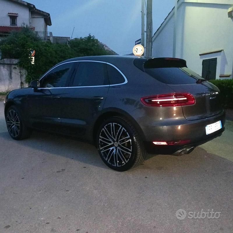 Usata Porsche Macan S 258 CV (189 kW) 2015 Grigio SUV