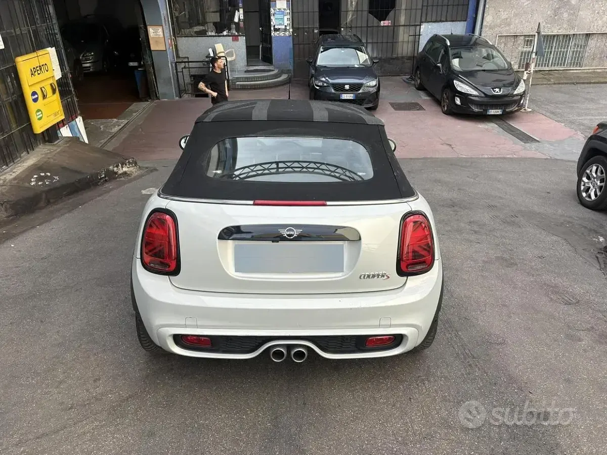 Usata Mini Cooper S Cabriolet 178 CV (130 kW) 2020 Bianco Cabrio