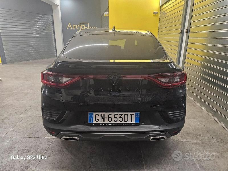 Usata Renault Arkana 145 CV (106 kW) 2023 Nero SUV