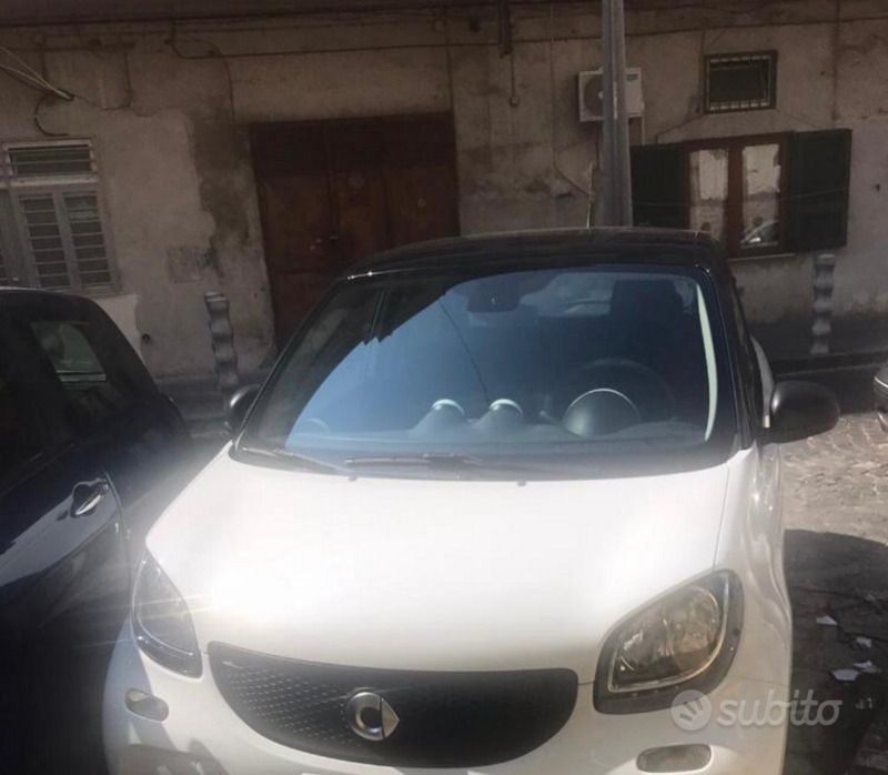 Usata Smart ForFour 56 CV (41 kW) 2019 Bianco Utilitaria