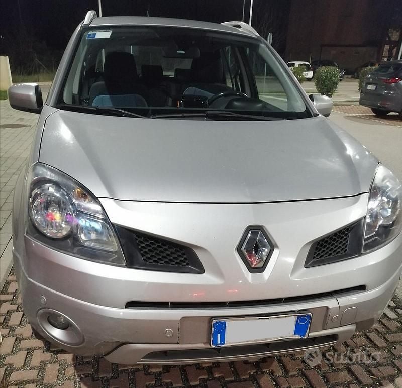 Usata Renault Koleos Dynamique 150 CV (110 kW) 2008 Grigio SUV