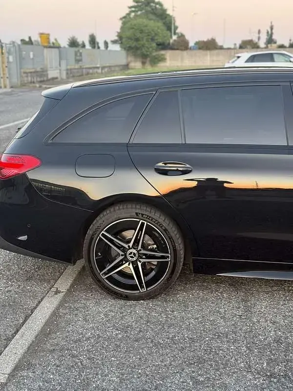 Usata Mercedes C220 AMG line 200 CV (147 kW) 2022 Station wagon