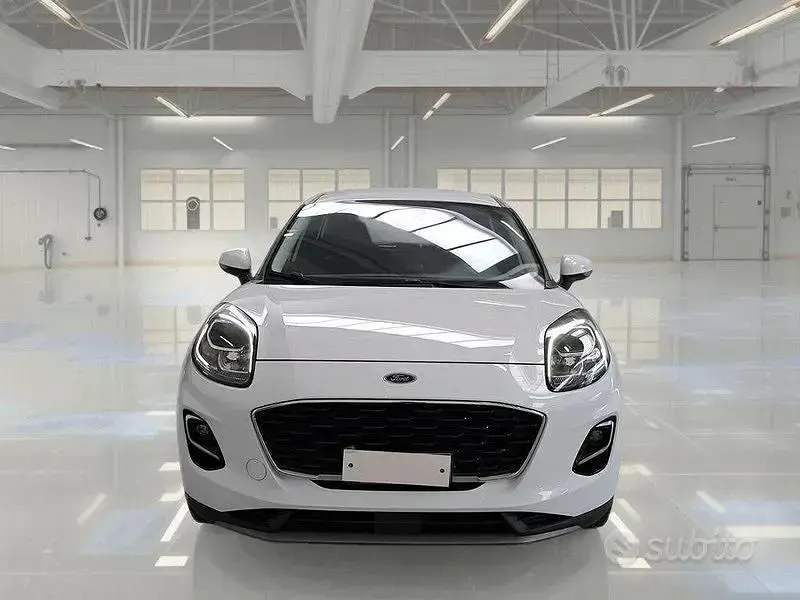Usata Ford Puma Titanium 120 CV (88 kW) 2022 Bianco SUV