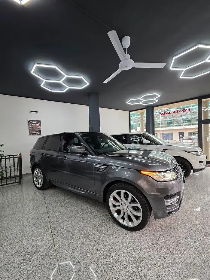 Usata Land Rover Range Rover Sport HSE Dynamic 249 CV (183 kW) 2015 Grigio SUV