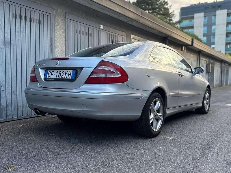 Usata Mercedes CLK240 Avantgarde 170 CV (125 kW) 2002 Grigio Coupé