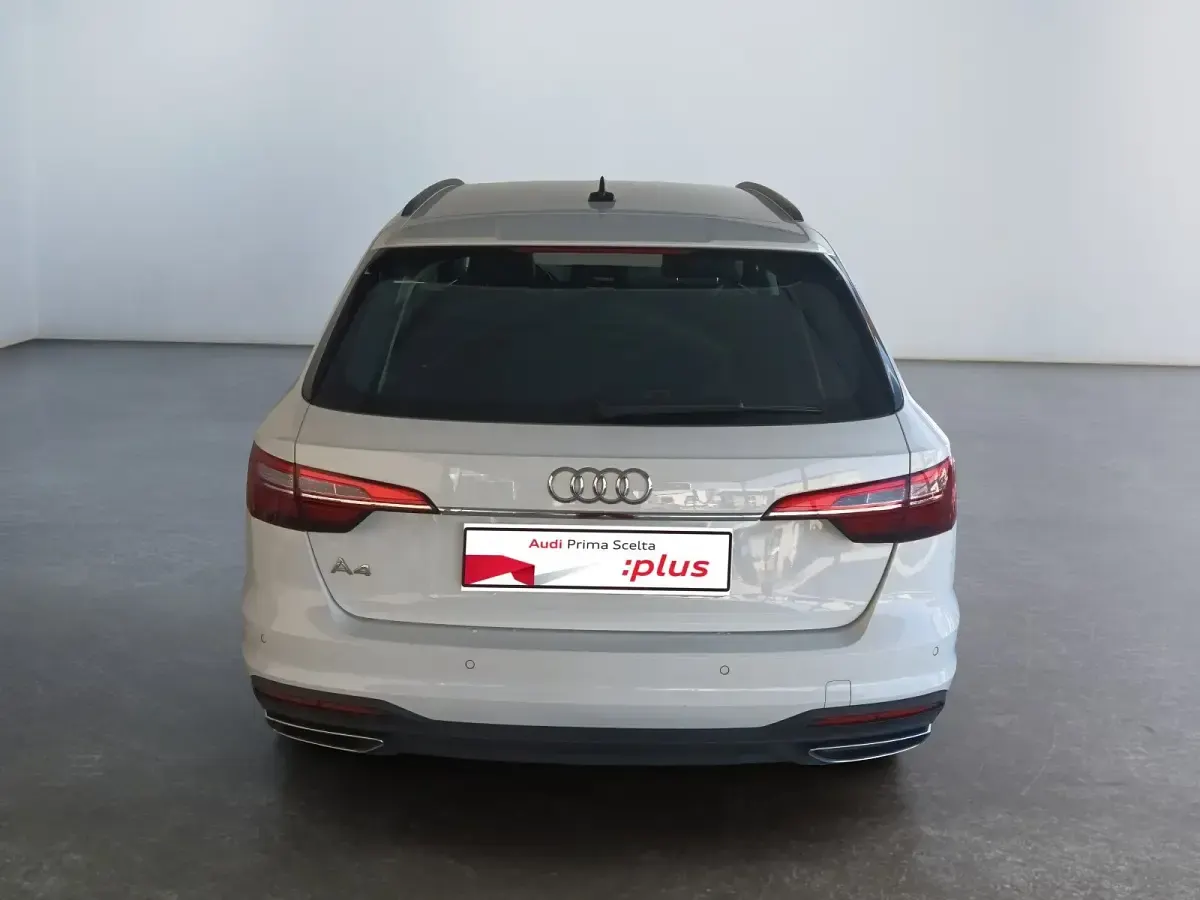 Usata Audi A4 Business 136 CV (100 kW) 2023 Bianco Station wagon