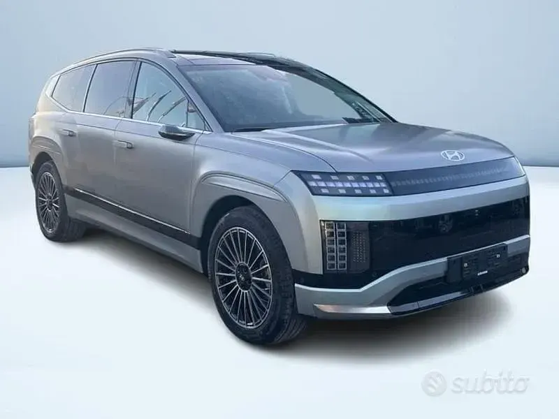 Nuova Hyundai Ioniq 9 2026 Grigio SUV