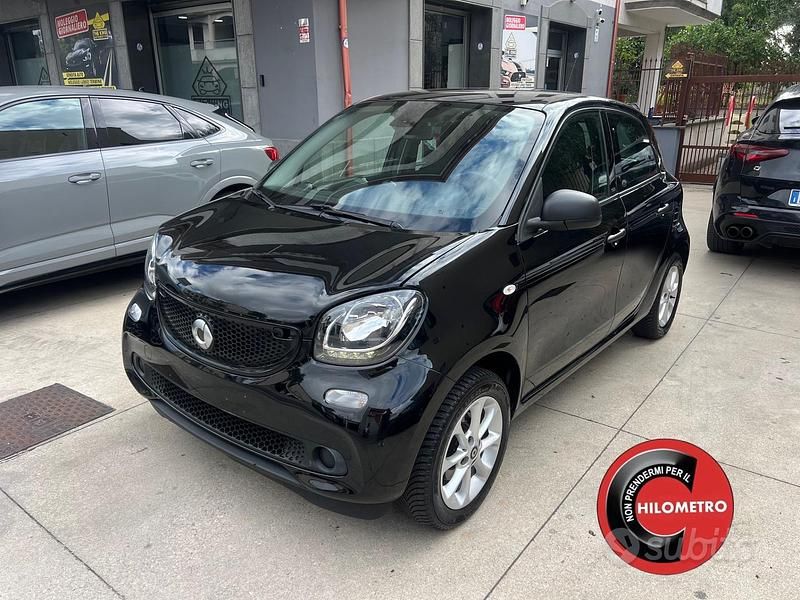 Nero Usata 2018 Smart ForFour Passion Due volumi | 11.900 € (Buon prezzo) - Immagine 1/4
