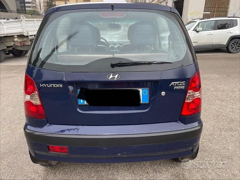 Usata Hyundai Atos Style 62 CV (45 kW) 2006 Blu Utilitaria