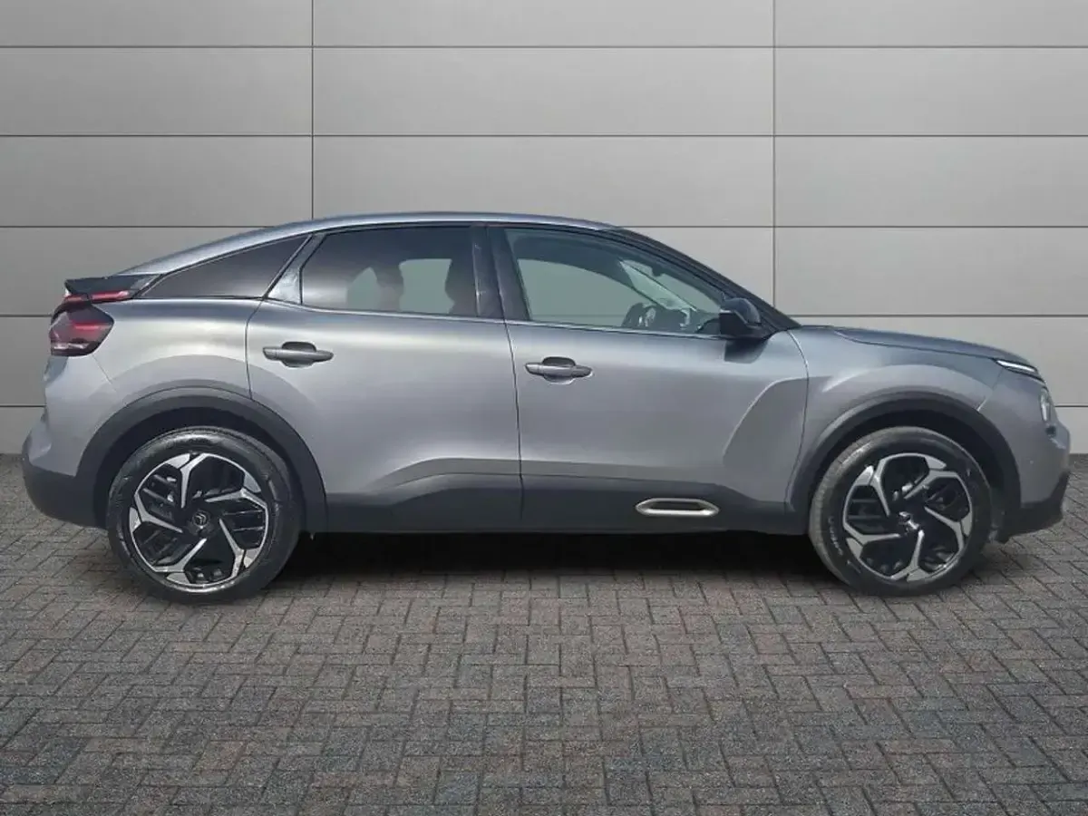 Usata Citroën C4 PureTech 131 CV (96 kW) 2021 Argento Berlina