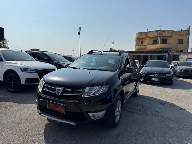 Usata Dacia Sandero Prestige 90 CV (66 kW) 2013 Nero Berlina