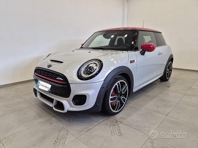 Argento Usata 2021 Mini John Cooper Works Due volumi | 31.950 € (Cara) - Immagine 1/4