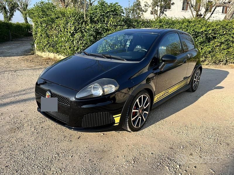 Usata Abarth Grande Punto 155 CV (114 kW) 2010 Utilitaria