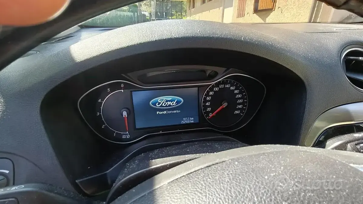 Usata Ford S-MAX Titanium 163 CV (119 kW) 2013 Nero Monovolume