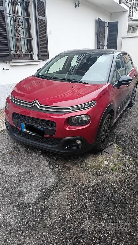 Usata 2017 Citroën C3 Shine Tre volumi | 8500 € (Buon prezzo) - Immagine 1/4