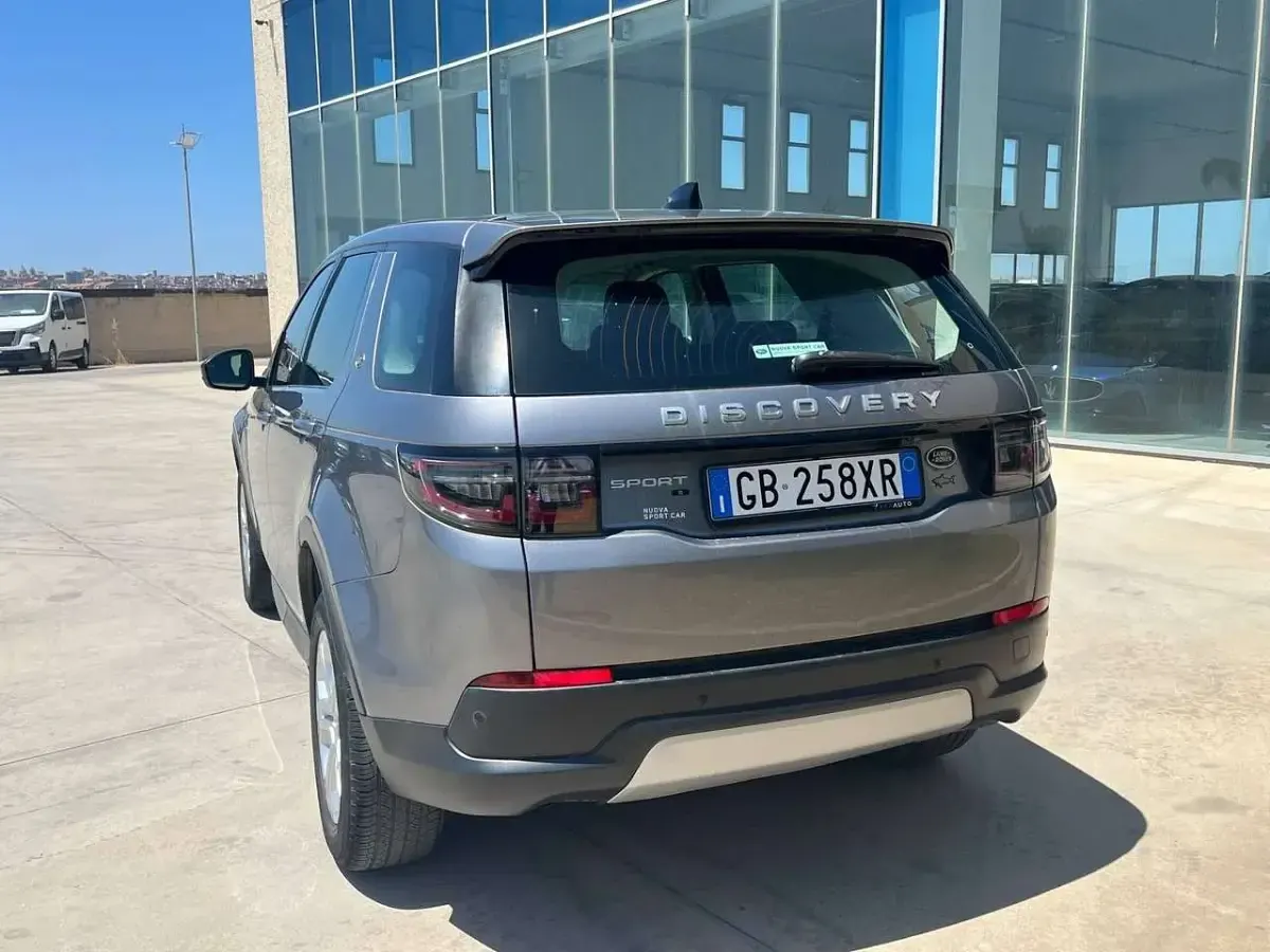 Usata Land Rover Discovery 5 S 150 CV (110 kW) 2020 Grigio SUV