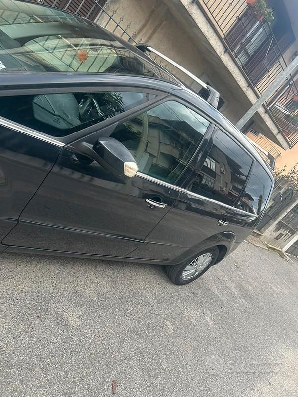 Usata Ford Galaxy 140 CV (102 kW) 2008 Nero Monovolume