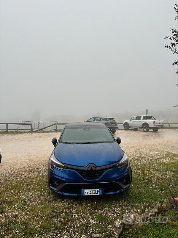 Usata Renault Clio IV RS Line 130 CV (95 kW) 2019 Blu Berlina