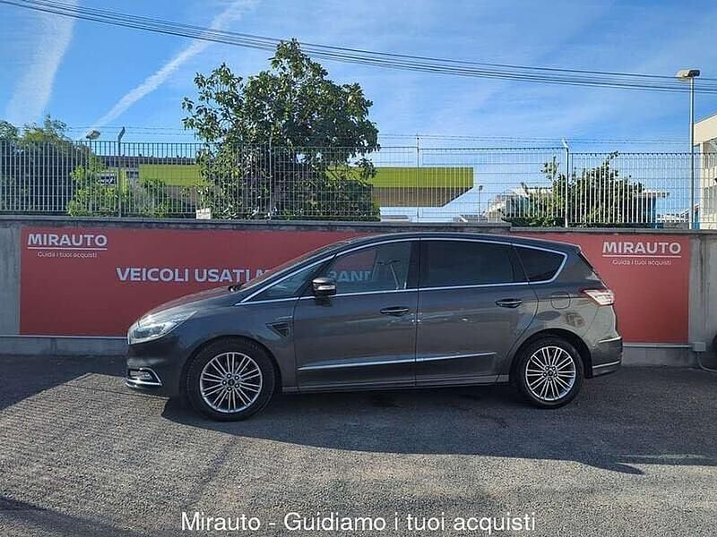Usata Ford S-MAX S 150 CV (110 kW) 2018 Grigio scuro Monovolume