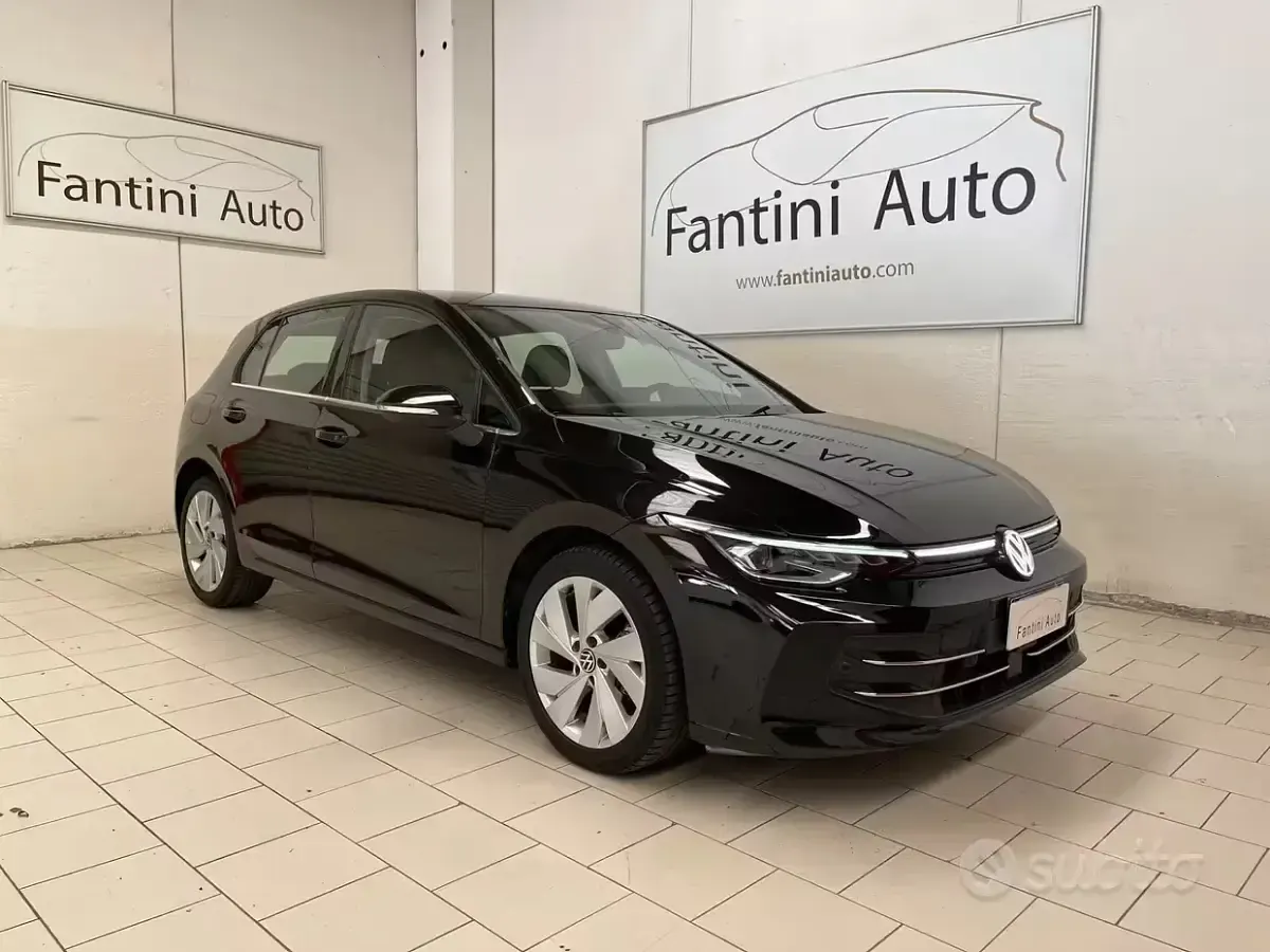 Usata VW Golf VIII Style 150 CV (110 kW) 2025 Nero Berlina