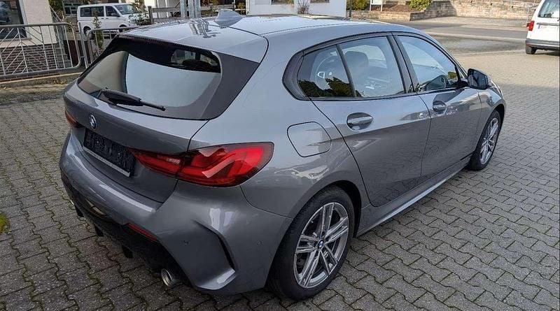 Usata BMW 120 M Sport 178 CV (130 kW) 2022 Grigio Utilitaria