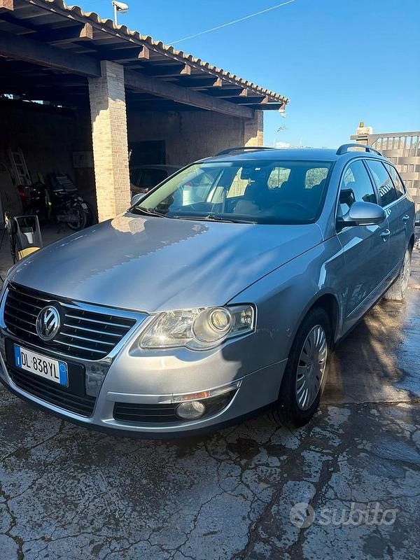Usata VW Passat 140 CV (102 kW) 2007 Grigio Berlina