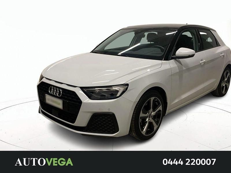 Usata Audi A1 Sportback Admired 110 CV (80 kW) 2023 Bianco / pastello Utilitaria