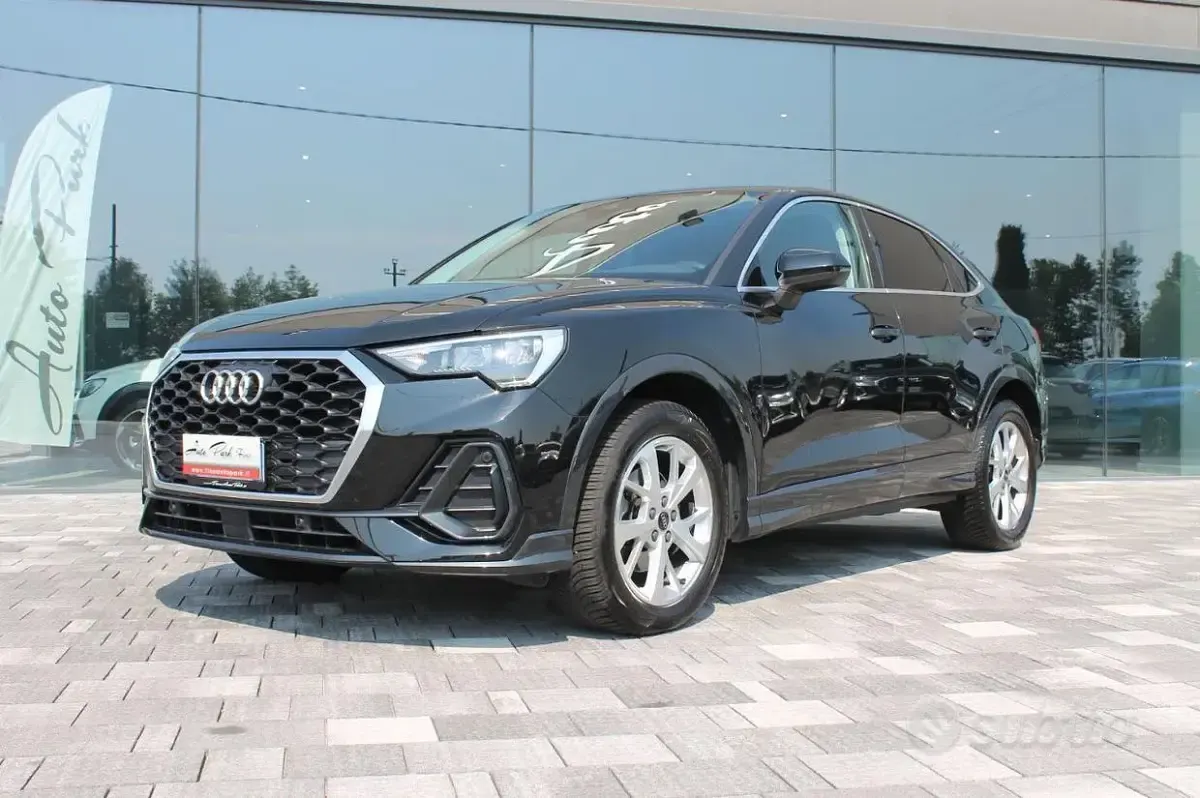 Usata Audi Q3 Sportback Advanced 150 CV (110 kW) 2022 Nero SUV