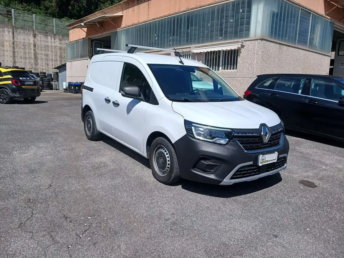 Usata Renault Kangoo 95 CV (69 kW) 2022 Other Monovolume