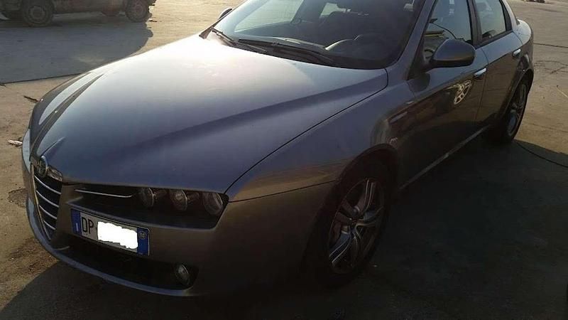 Usata Alfa Romeo 159 Progression 150 CV (110 kW) 2008 Grigio Berlina