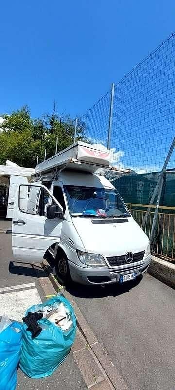 Usata Mercedes Sprinter 156 CV (114 kW) 2005 Furgone