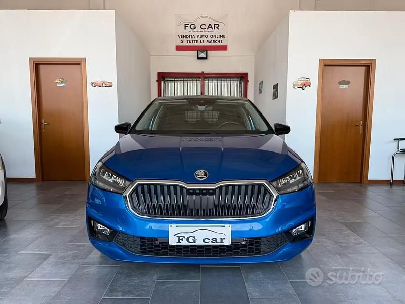 Usata Skoda Fabia Selection 95 CV (69 kW) 2025 Blu Utilitaria