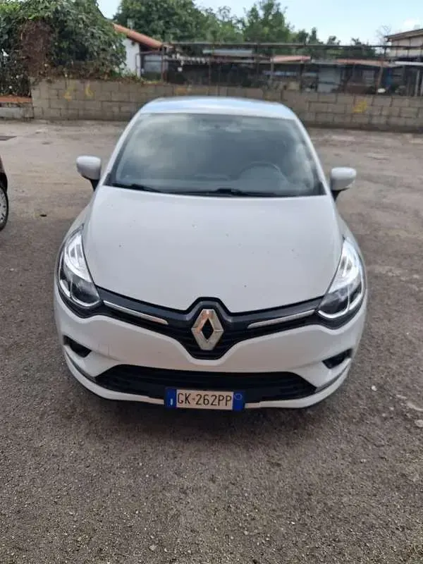 Usata Renault Clio IV Business 75 CV (55 kW) 2019 Berlina