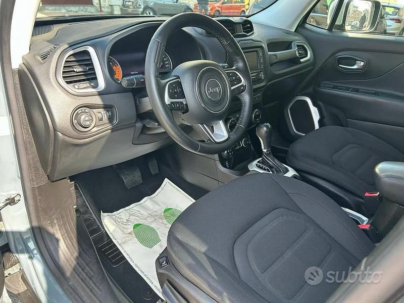 Usata Jeep Renegade 140 CV (102 kW) 2015 Grigio SUV