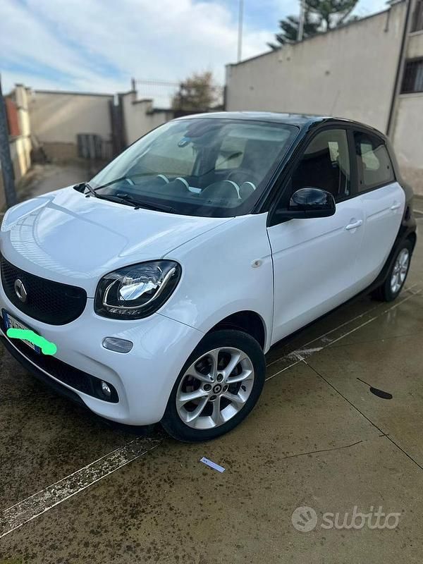 Usata Smart ForFour 2019 Bianco Utilitaria