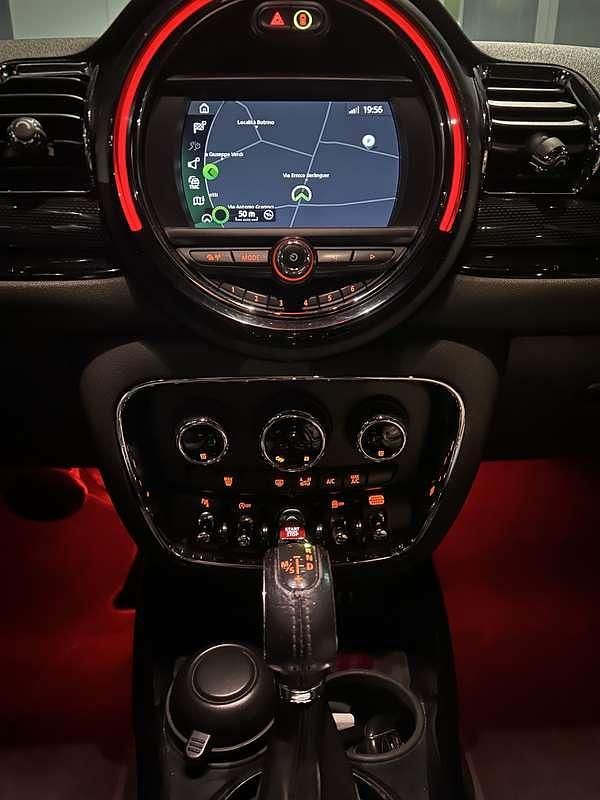 Usata Mini Cooper D Clubman Hype 150 CV (110 kW) 2017 Nero Station wagon