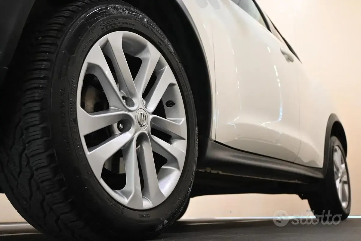 Usata Nissan Juke 110 CV (80 kW) 2015 Bianco SUV