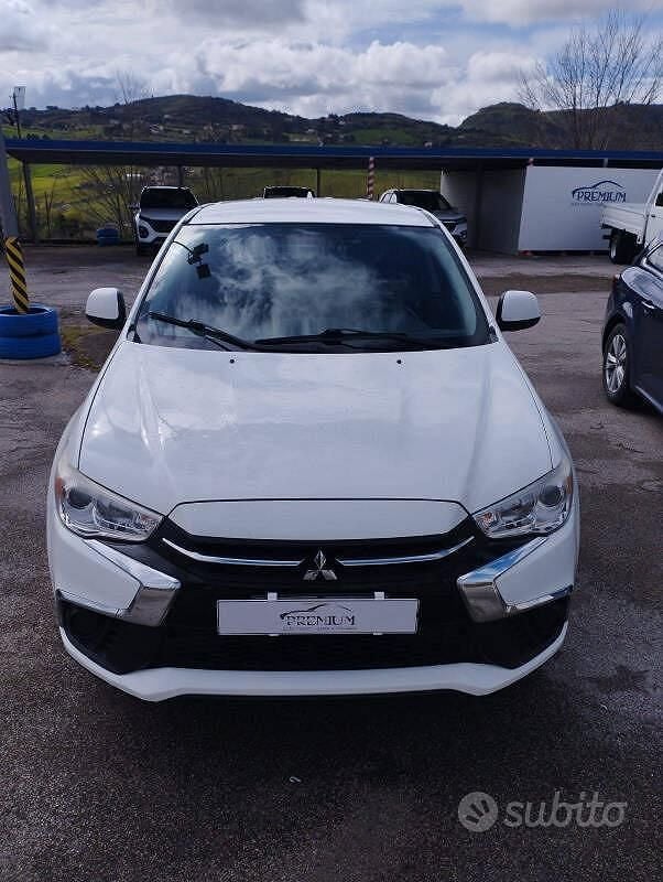 Usata Mitsubishi ASX Invite 114 CV (83 kW) 2018 Bianco SUV