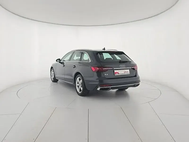 Usata Audi A4 Advanced 204 CV (150 kW) 2022 Grigio Station wagon