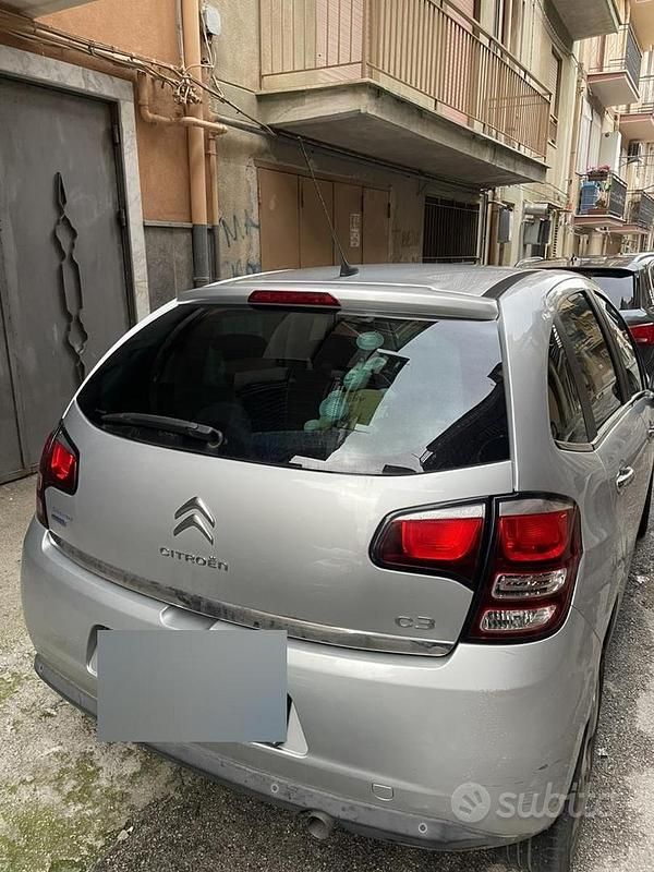 Occasion Citroën C3 Exclusive 75 ch (55 kW) 2016 Gris Monospace