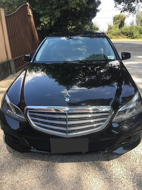 Usata Mercedes E200 2015 Nero Berlina