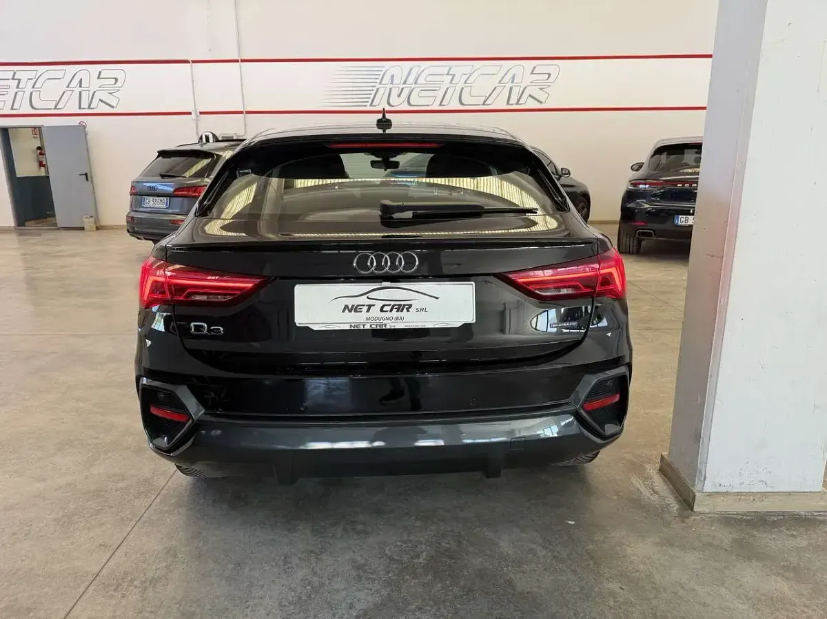 Usata Audi Q3 Sportback Sport 150 CV (110 kW) 2021 Nero SUV
