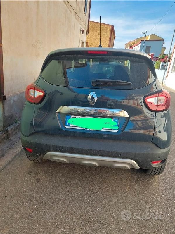 Usata Renault Captur 90 CV (66 kW) 2019 Blu SUV