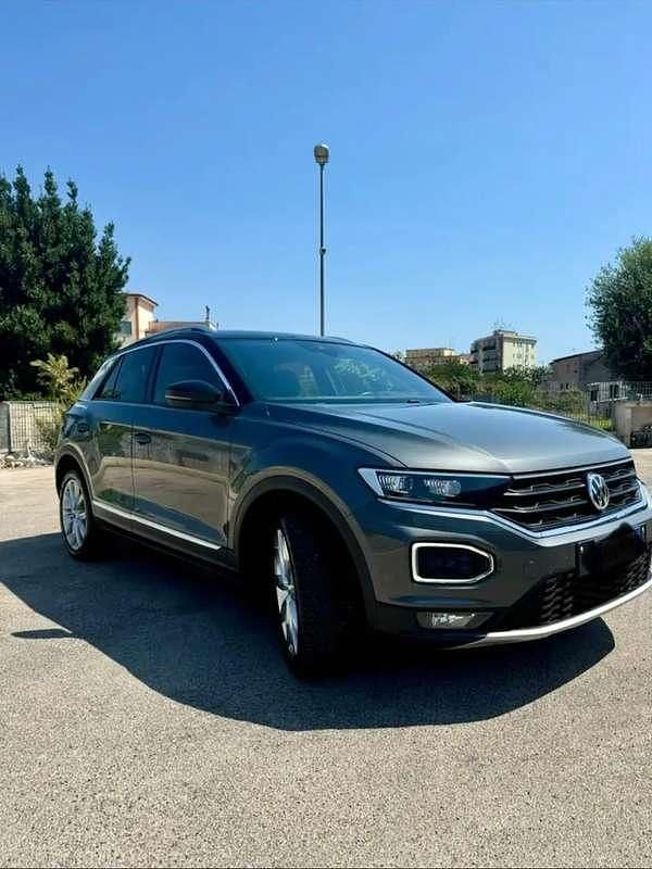 Usata VW T-Roc Advance 122 CV (89 kW) 2018 SUV