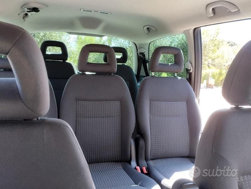 Usata Seat Alhambra 2010 Grigio Monovolume