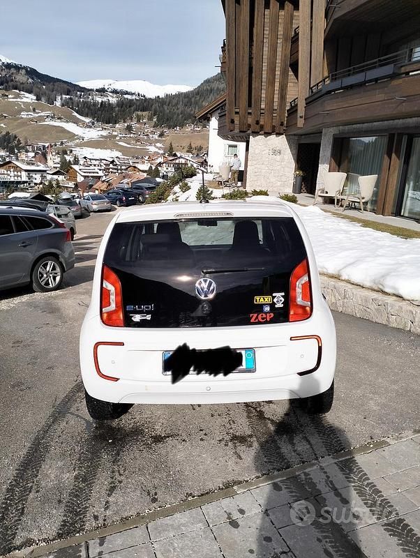 Usata VW e-up! 60 kW (82 CV) 2017 Utilitaria