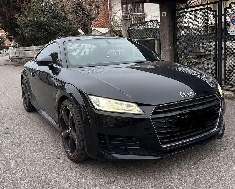 Usata Audi TT Design 184 CV (135 kW) 2015 Nero Coupé